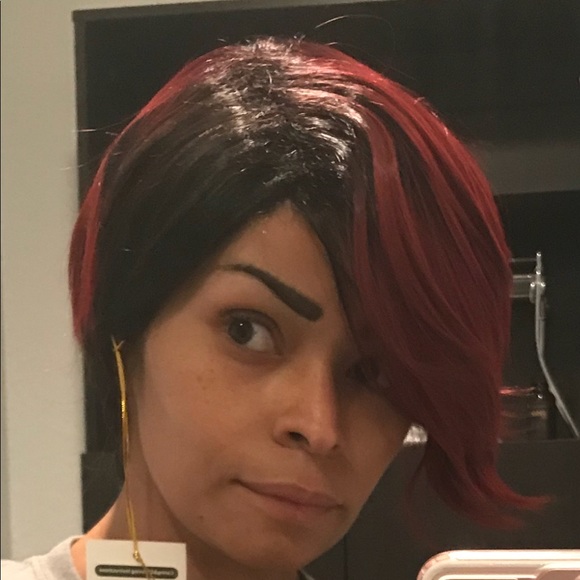 Cute red/ black roots bob wig - Picture 3 of 3